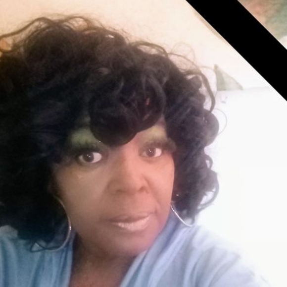 Meet your Posher, Nina - Picture 1 of 1